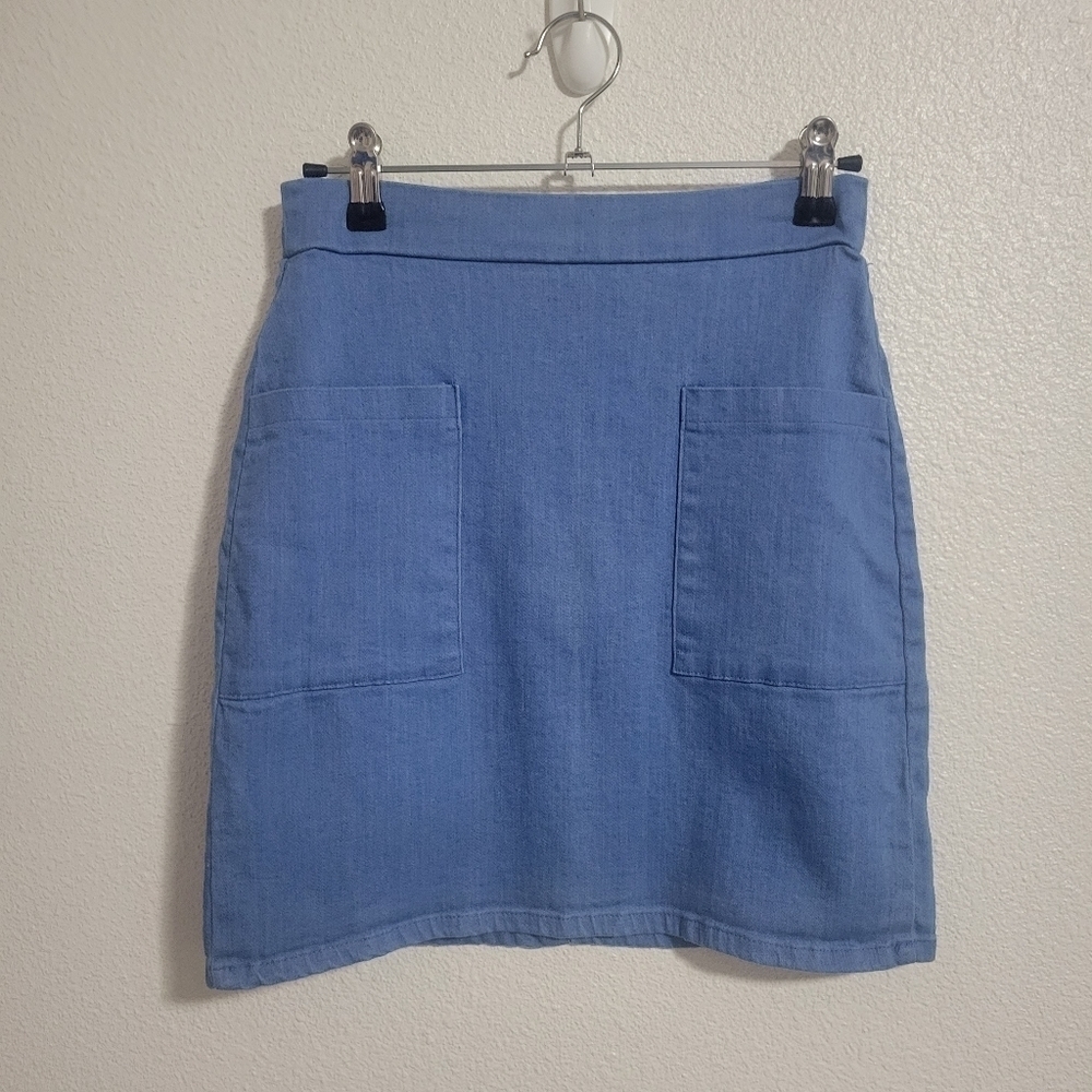 Charlotte Russe mini pocket skirt size medium